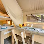Easyatent Stella Maris キャンプ場 *